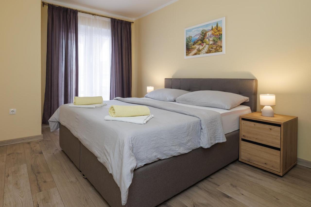Apartmán Spacious And Modern App With Big Terrace