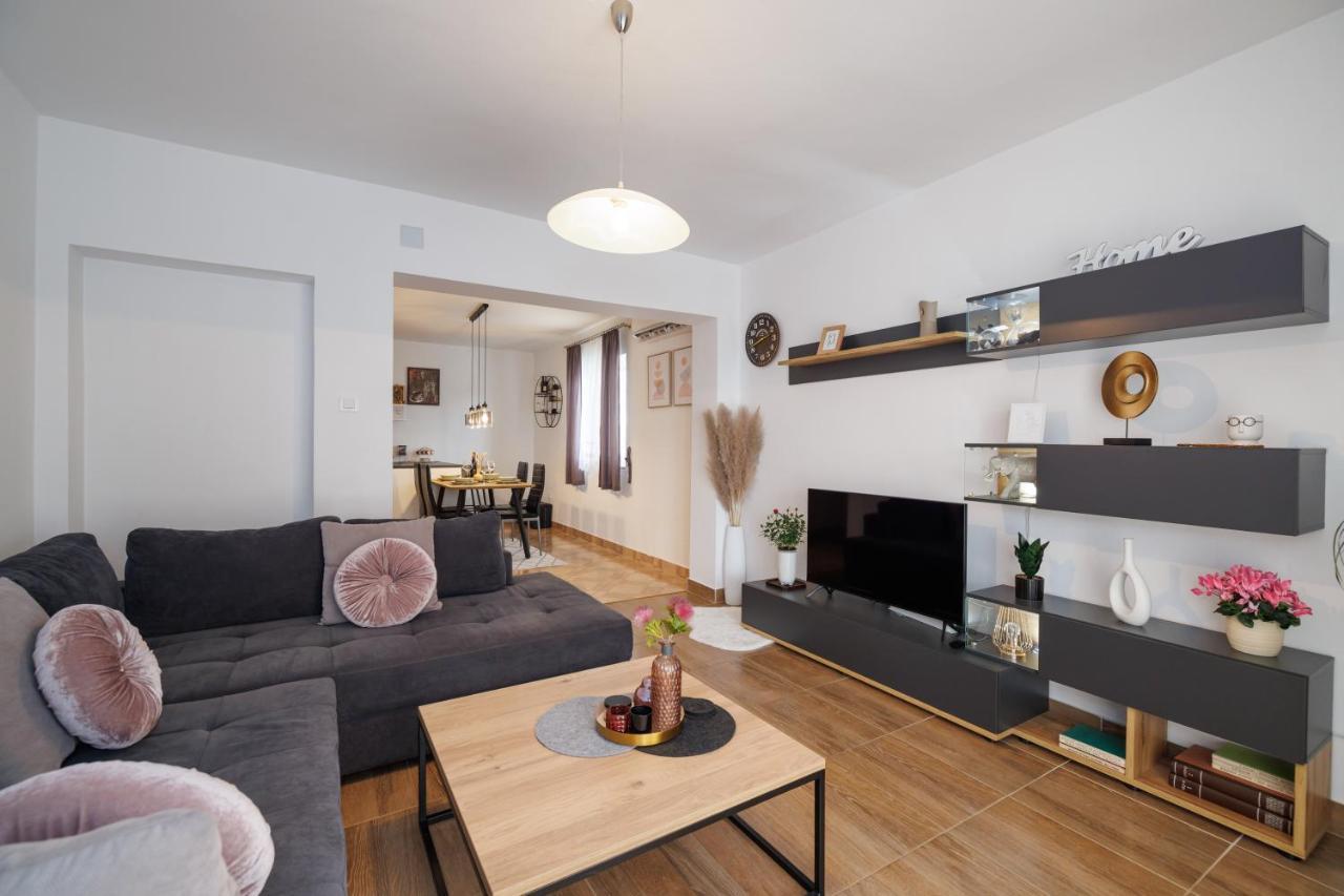Spacious And Modern App With Big Terrace Apartment