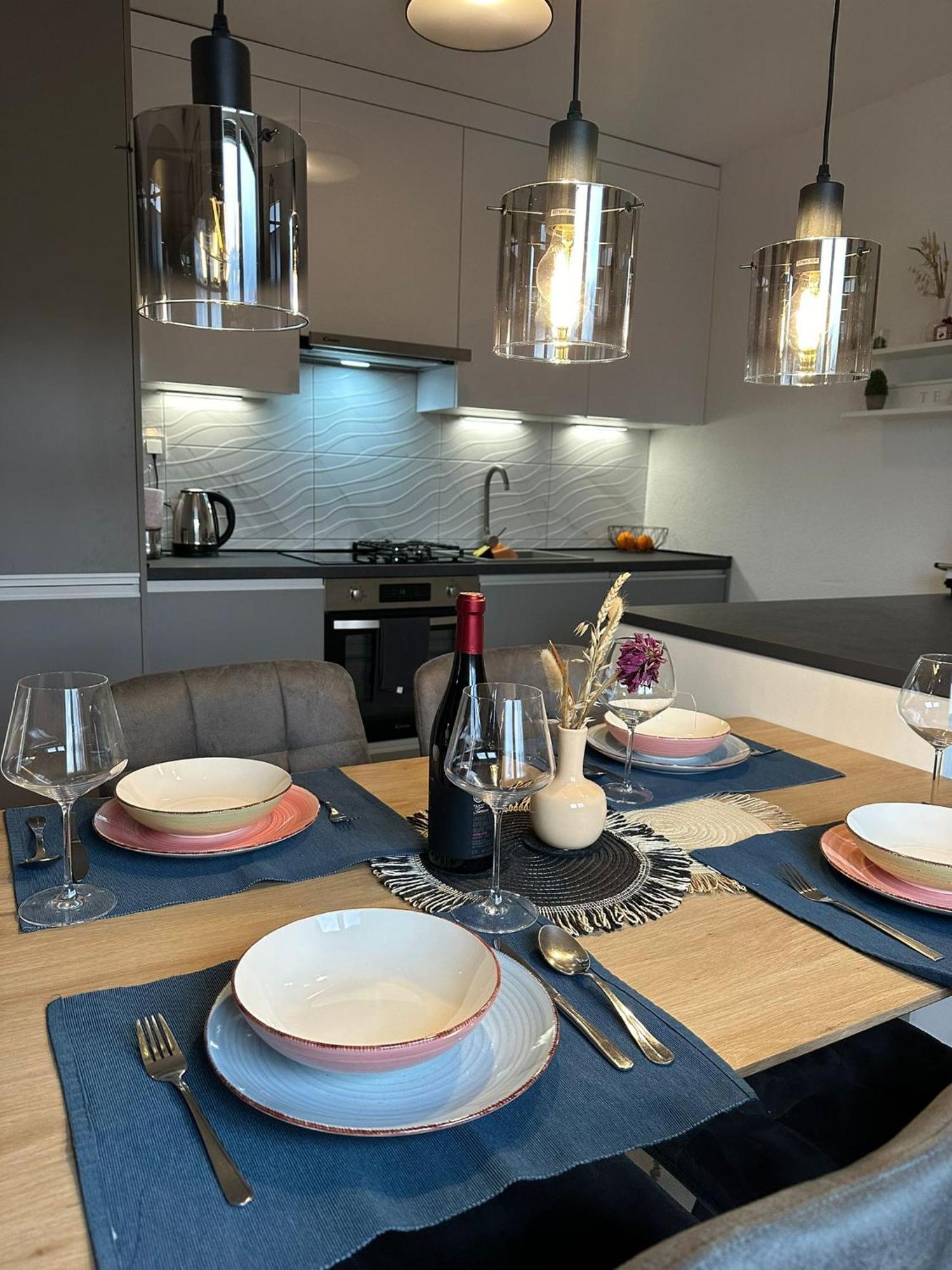 Apartment Spacious And Modern App With Big Terrace