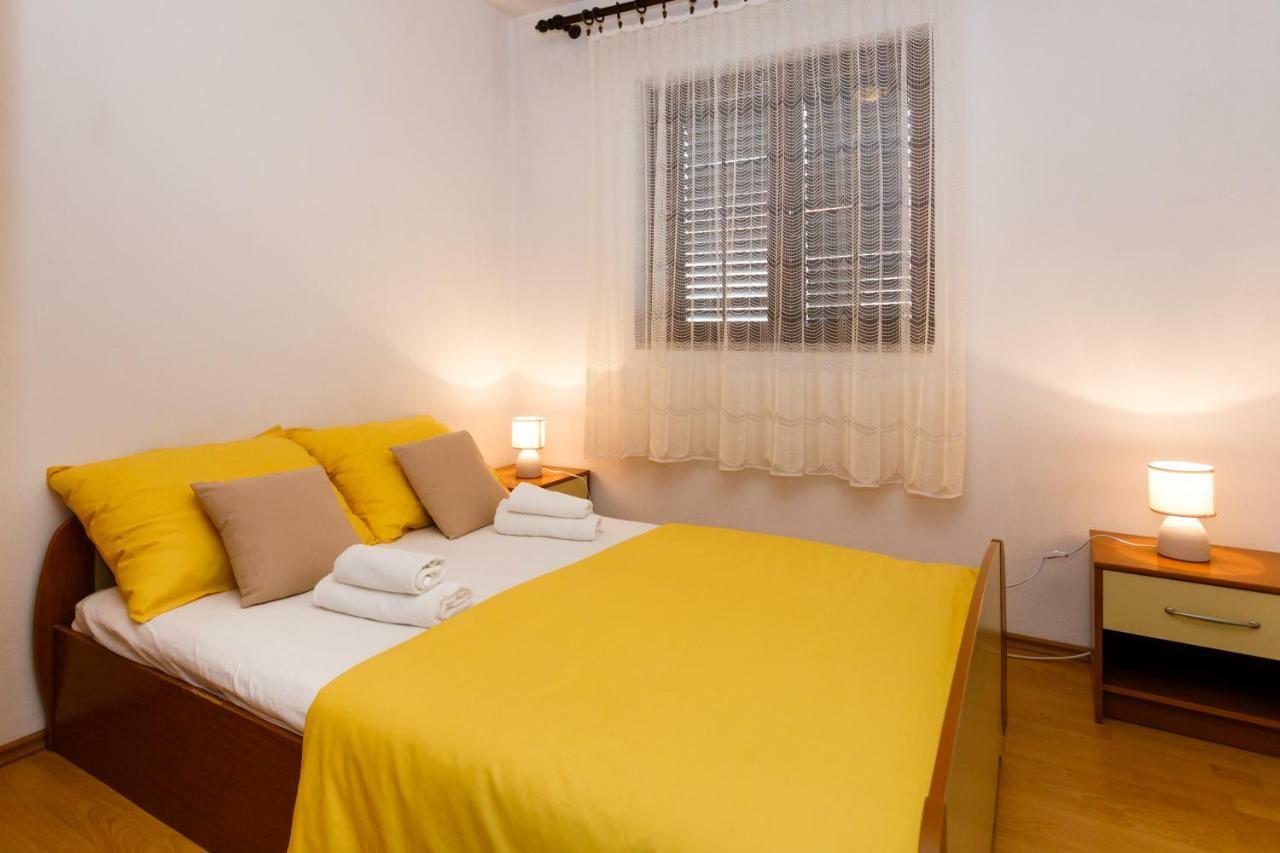 Apartment Spacious And Modern App With Big Terrace